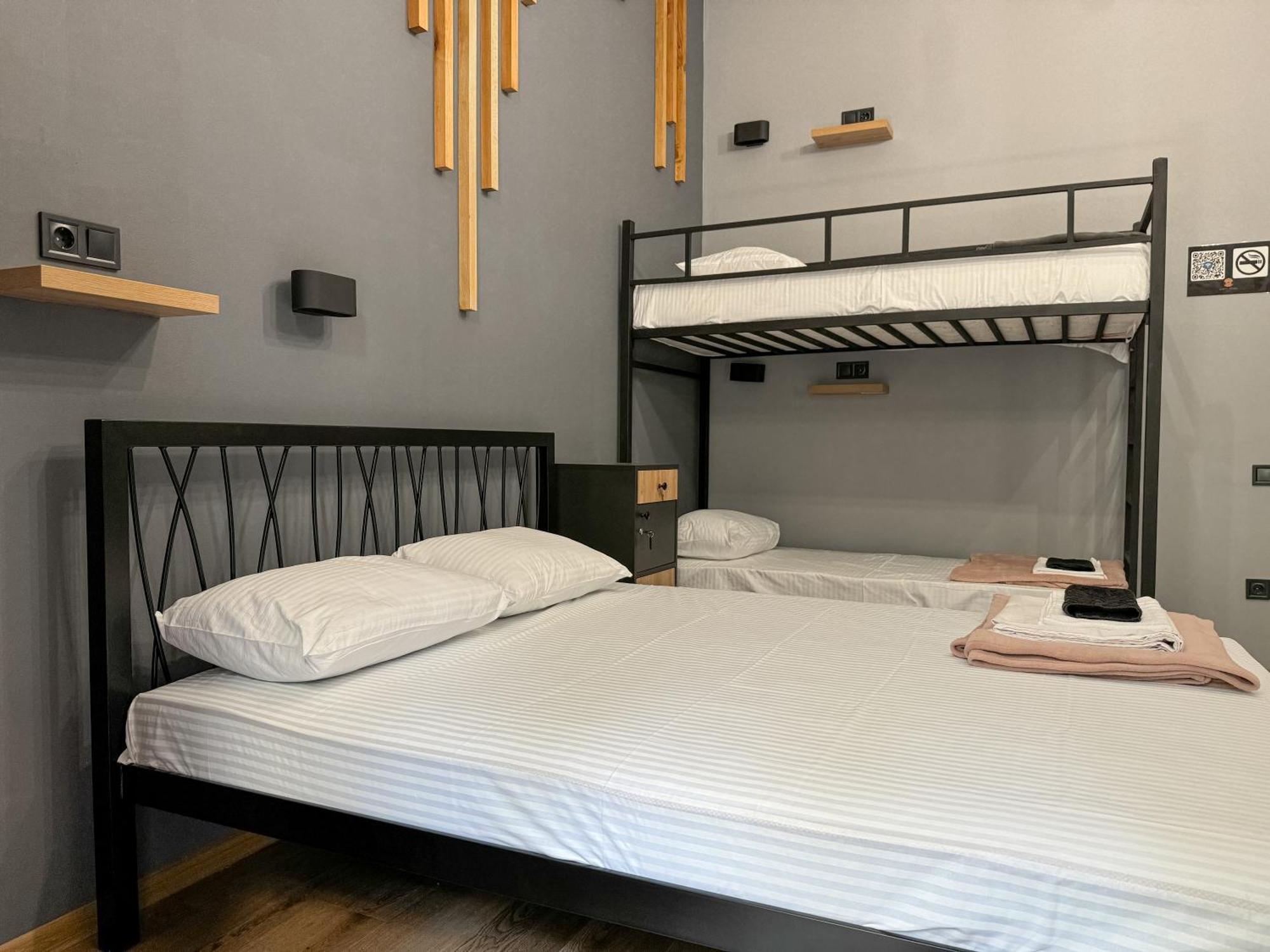 Apartments White Pearl Sadova オデッサ エクステリア 写真